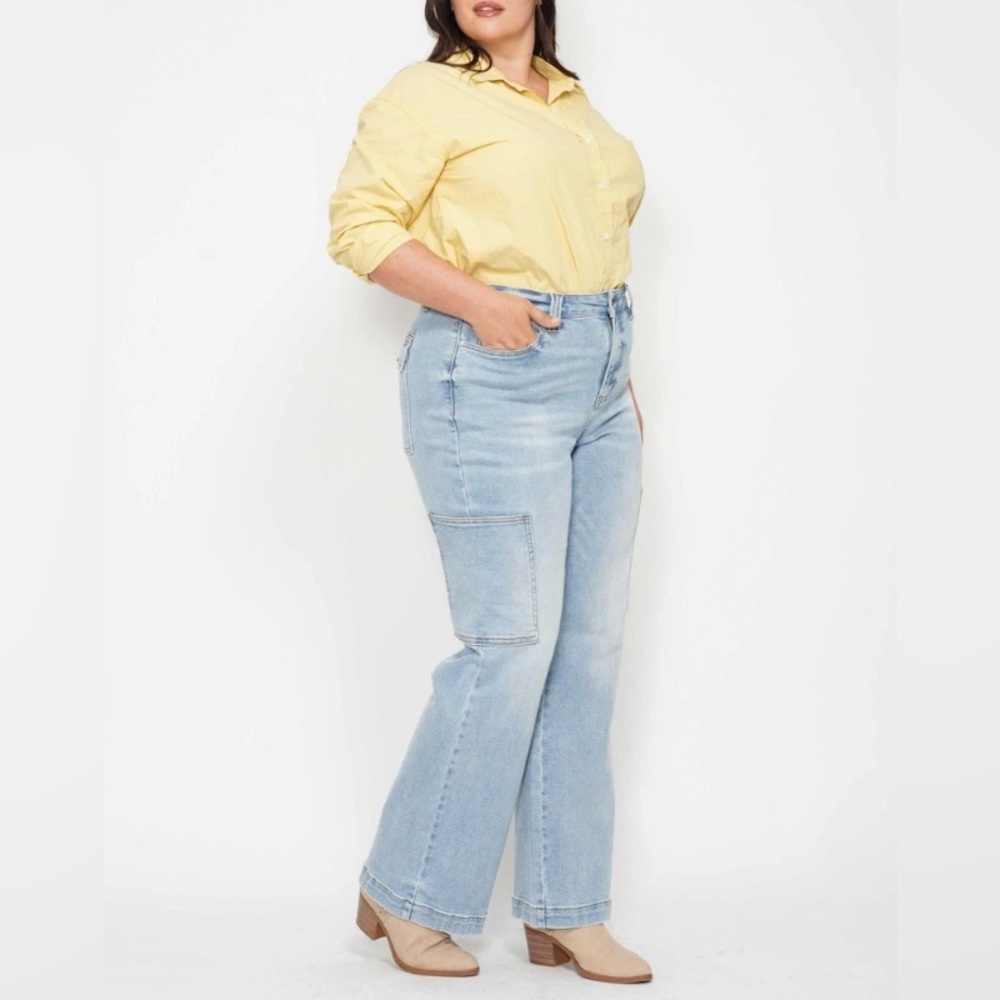 Judy Blue Jeans High-Rise Waist Cargo Denim Boyfriend Straight Leg Retro Pants
